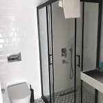 Eva Hotel *
