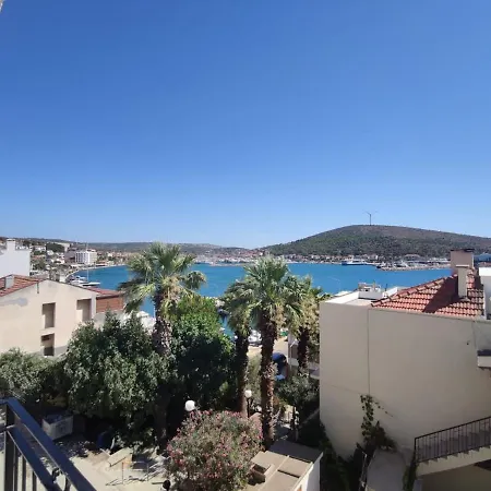 Hotel Eva *